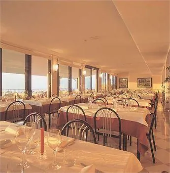 Hotel Panorama Ristorante ***S Torri Del Benaco