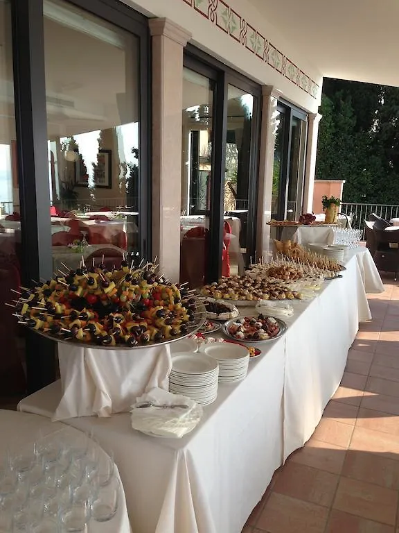 Hotel Panorama Ristorante ***S Torri Del Benaco
